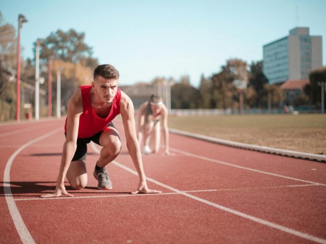 ¿Por qué deberías dar una oportunidad a correr en una pista de atletismo?