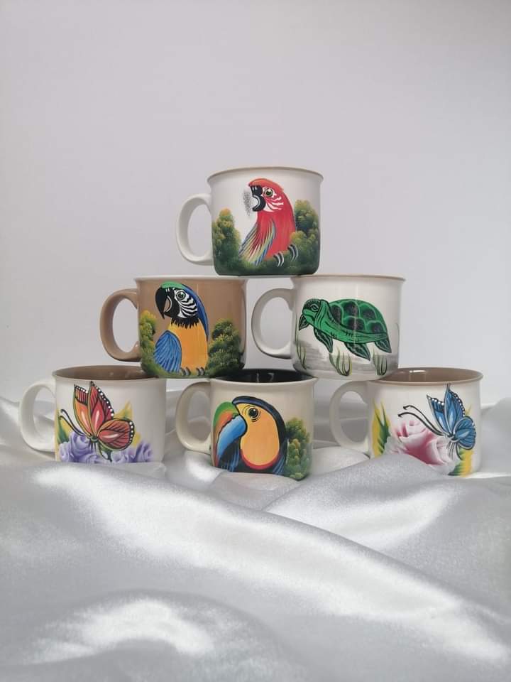 Jarras de cerámica Pintadas a mano