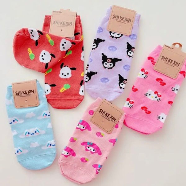 Espectaculares medias sanrio - Image 4