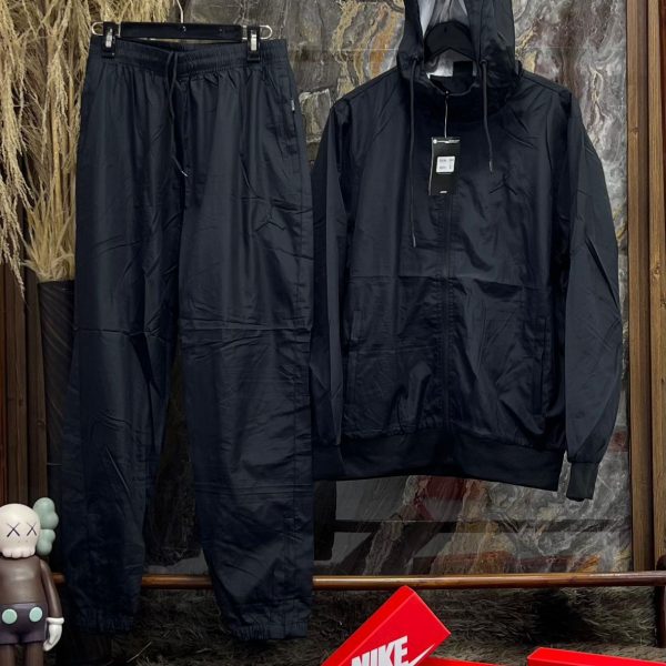 Conjunto impermeable - Image 3