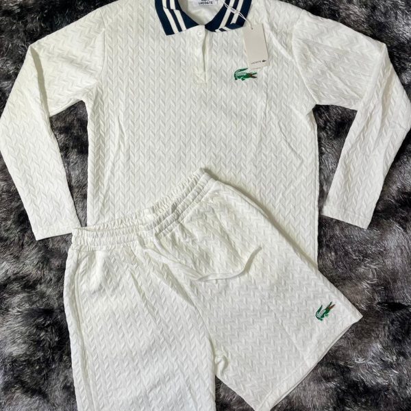 Conjunto Repujado Manga Larga y Pantaloneta.